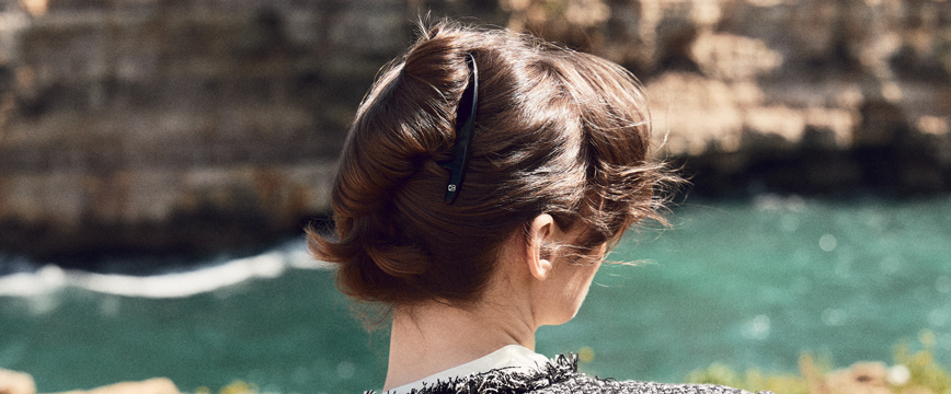 Side combs and hair pins