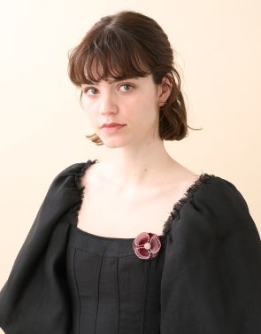 IDENTITÉ
