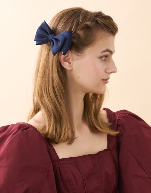 ALEXANDRA IN BLUE