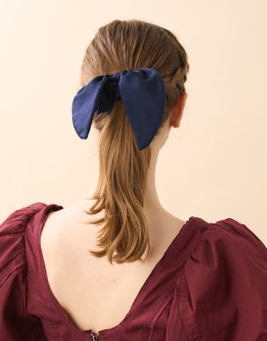 ALEXANDRA IN BLUE