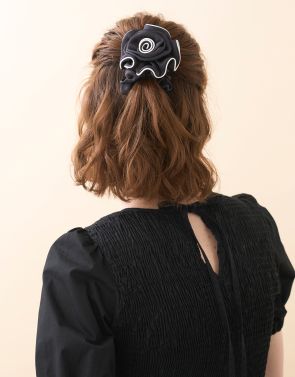 PREMIÈRE DAME