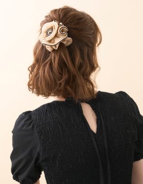 PREMIÈRE DAME